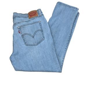 Levi’s Jeans Size 31 Boyfriend Womens Used Light Wash Blue